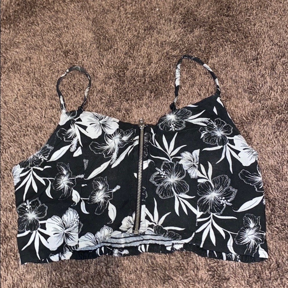 crop top